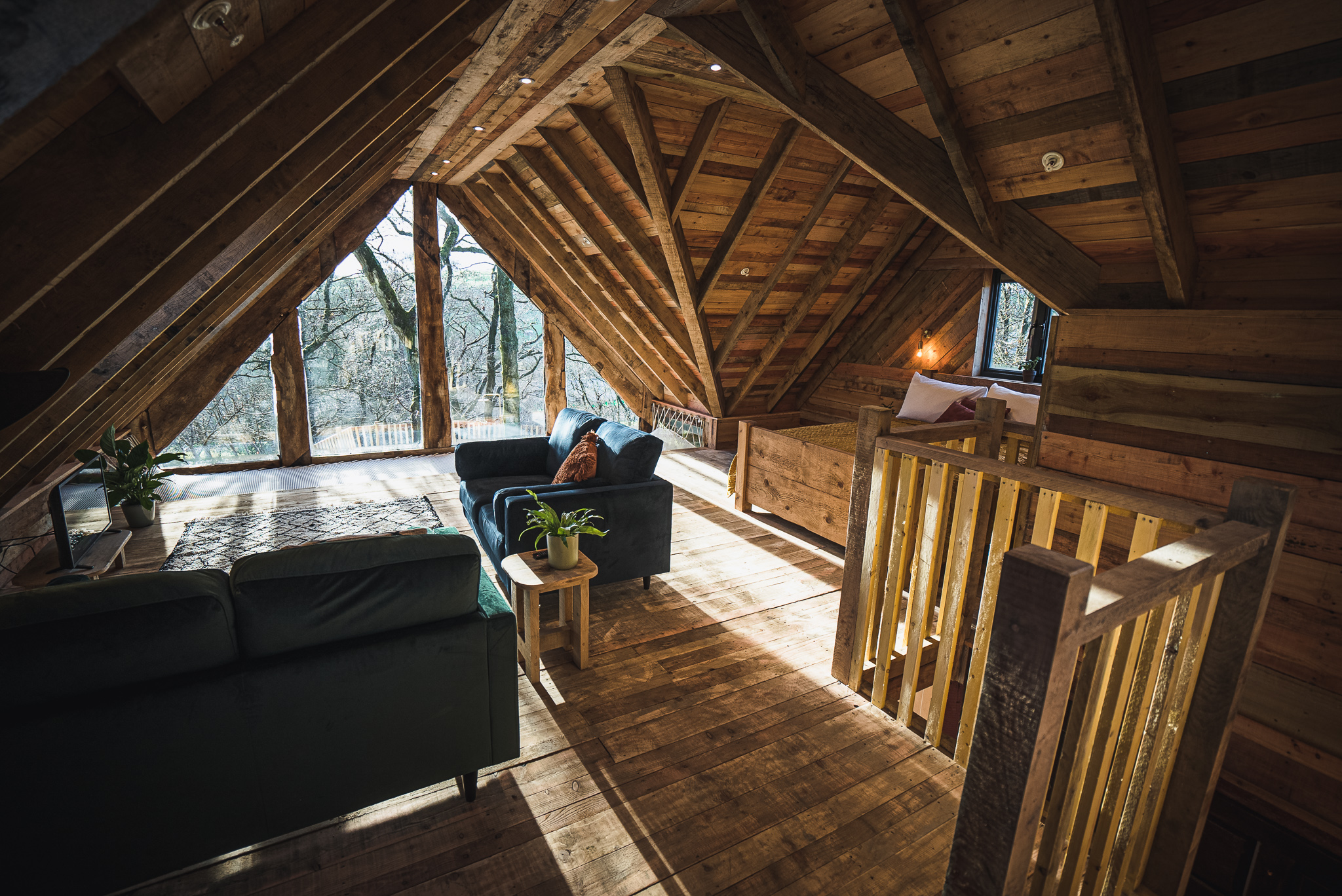Treehouse in wales getaway